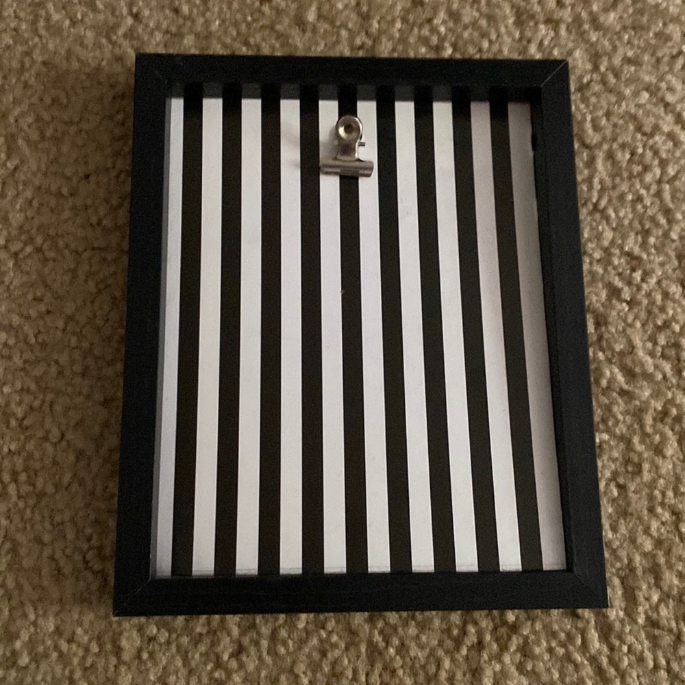 picture holder